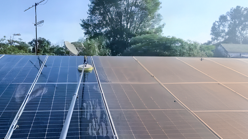 painel solar sujo x limpo pelo Limpador 2P